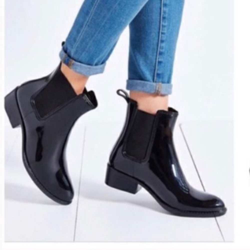 Sam Edelman Size 8 Black Ankle Rain Boots